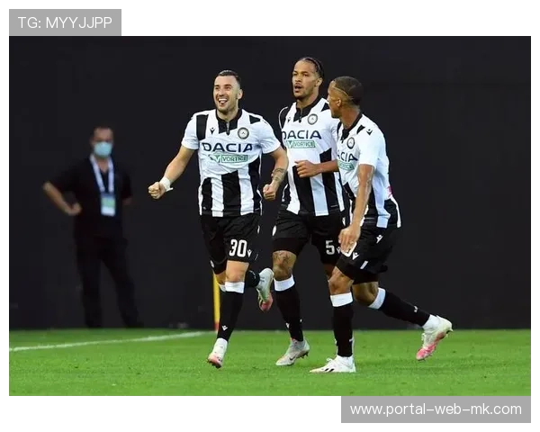 乌迪内斯边路防守空档成罗马突破口,定位球成决胜焦点 乌迪内斯边路防守空档成罗马突破口,定位球成决胜焦点